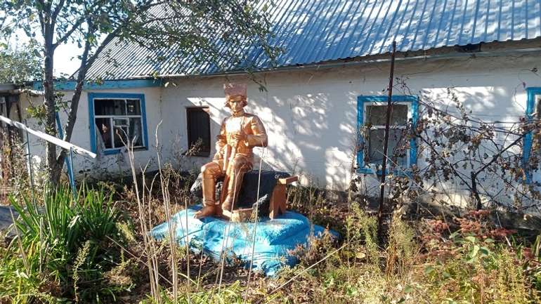 Росіяни прицільно обстріляли музей-садибу родини Махно
