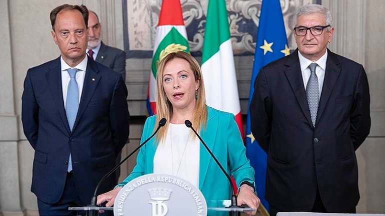 Уряд Італії має намір скоротити податки з наступного року
