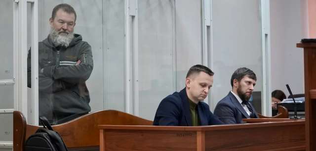 У пошуках внутрішнього ворога. Ексголову кримської СБУ Олега Кулініча почали судити за держзраду_5