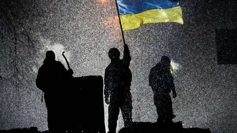Україна зараз б'ється за демократичні цінності