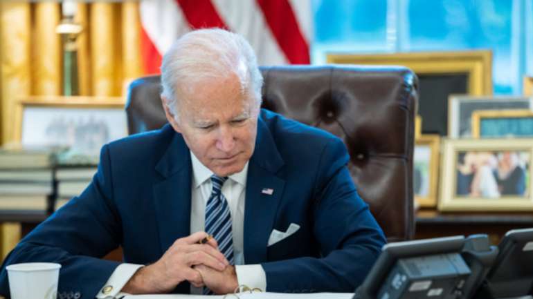 Байден ветує виділення допомоги Ізраїлю, якщо в законопроєкті не буде України