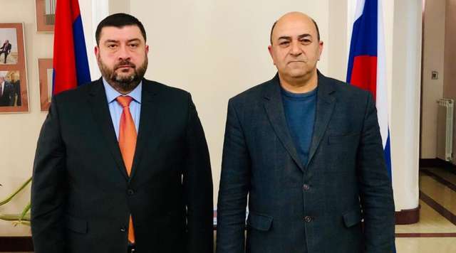 У 2021 році Петросян приймав російських дипломатів у Вірменії