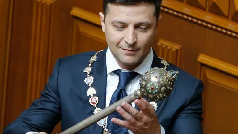 Про вибори і війну Зеленського з Залужним