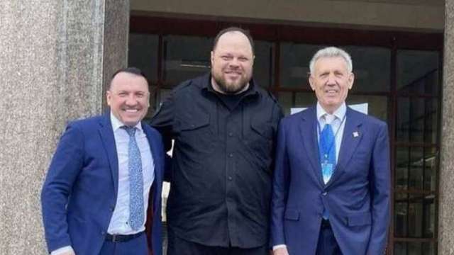 «Слуга» Безугла занепокоєна тим, що Залужний захищає дисертацію у Ківалова_3