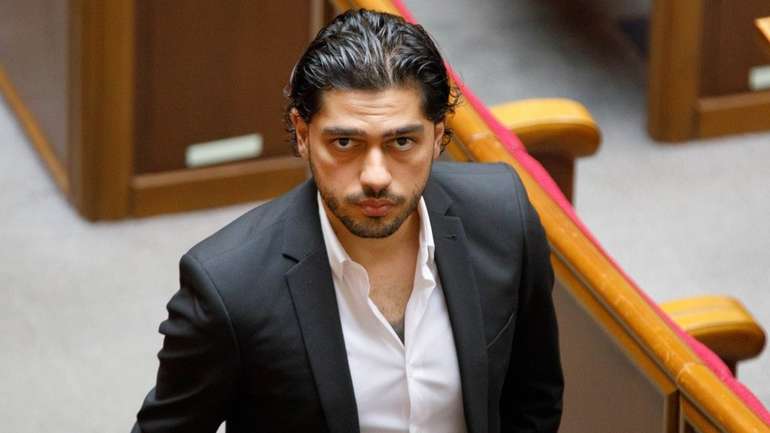 Верховний суд встановив, що Верховна Рада незаконно відсторонила Гео Лероса від засідань