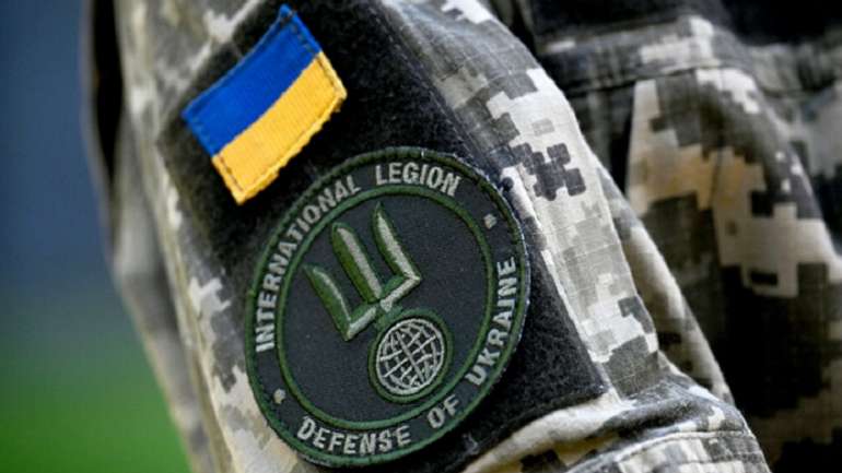 Україна має залучати більше іноземних легіонерів для війни проти росії