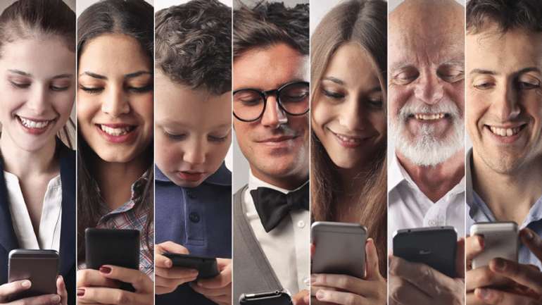 Науковці визначили, які люди найбільше залежать від смартфонів