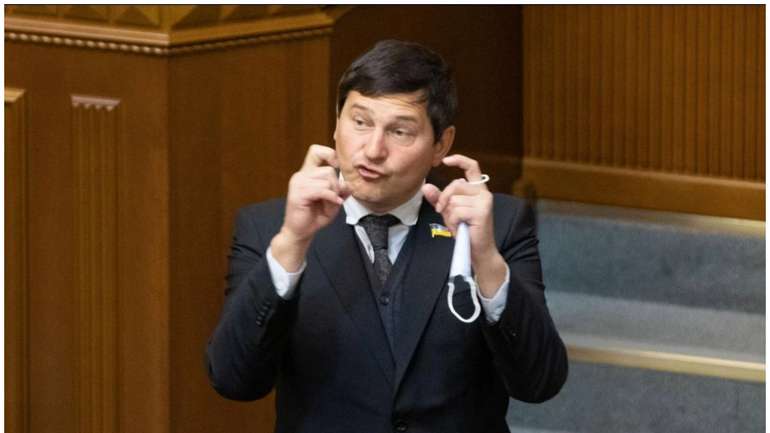 Нардеп-корупціонер Одарченко має сидіти у вʼязниці, а не вийти під заставу і знову сидіти у Раді!