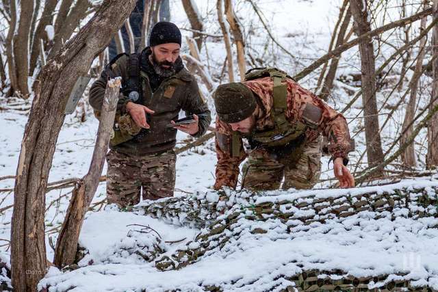 56 Маріупольська бригада: сніг не завада для утилізації окупантів_1