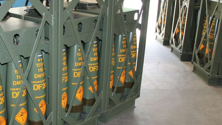 Ціна за один 155-мм снаряд перевищила €4 тис