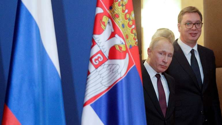 Системно проти путіна зараз ніхто не грає