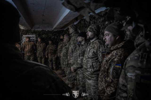 Фронтовиків нагородили відзнаками Головнокомандувача ЗСУ_4