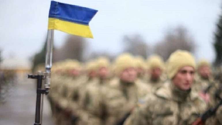 Україна балансує на межі