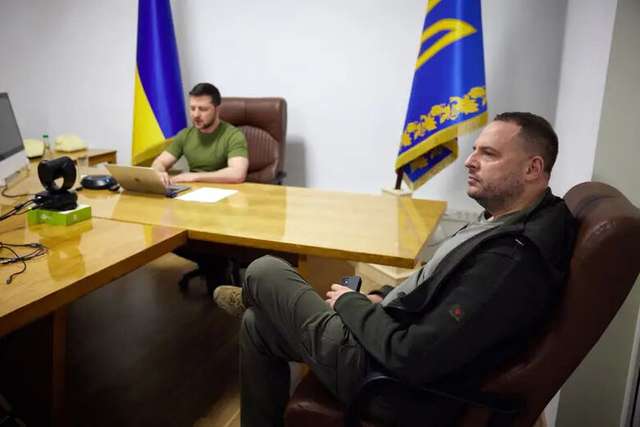 У тіні слуги олігархів: Єрмак проти українців_1