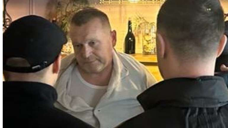 Мародери в вишиванках. ДБР затримало Ігоря Гринкевича