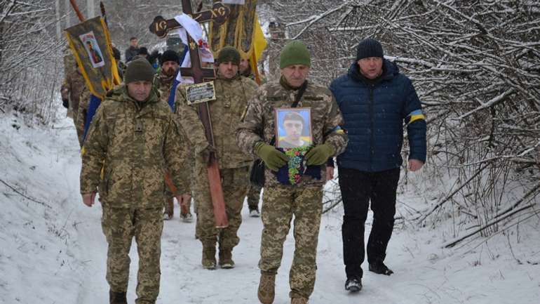 Уродженець Полтавщини Анатолій Омельчук — на щиті