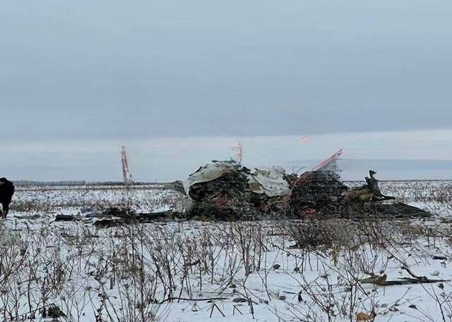 Військовий літак Іл-76 упав у Бєлгородській області_3