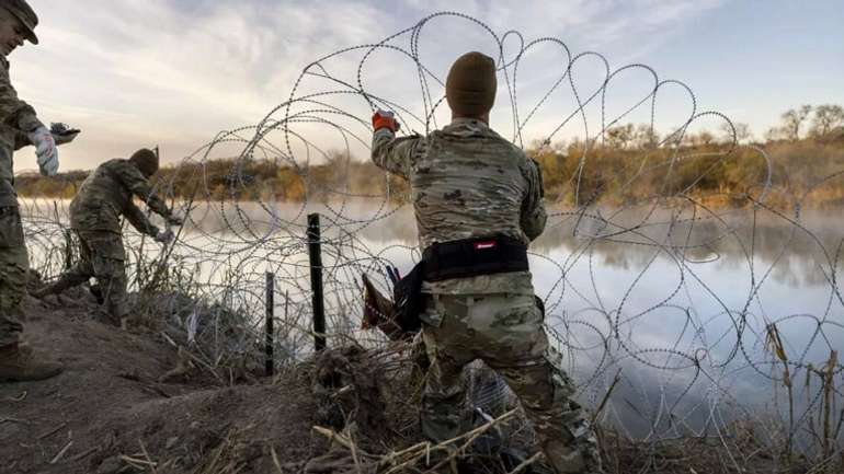 Техас кинув виклик Вашинґтону. Чи відповість Байден?