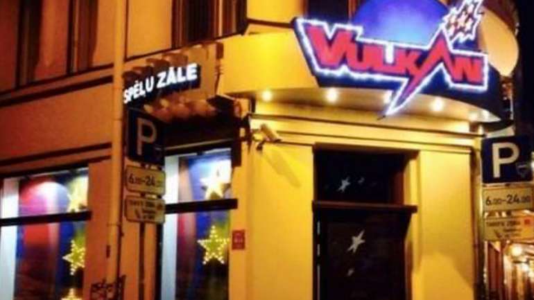 Максим Кріппа отримує прибутки від російської мережі онлайн-казино