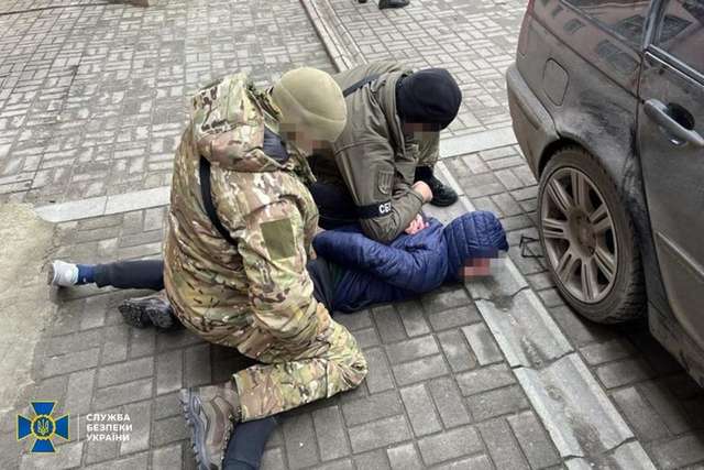СБУ затримала рекетирів у Запоріжжі_1