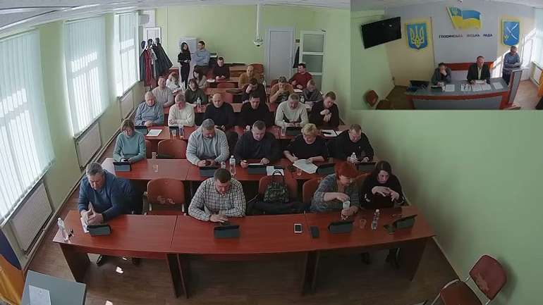 Жителі Глобиного вимагають від міськради вкладатися у підтримку ЗСУ