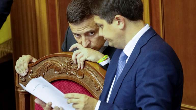 У президента закінчуються повноваження