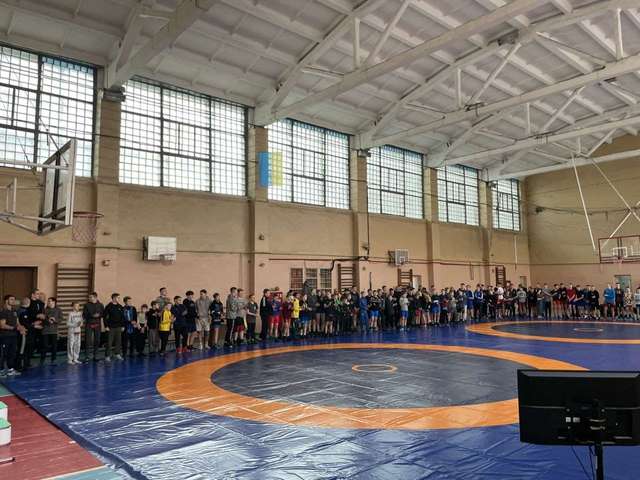 Греко-римські борці з'їхалися на зональний чемпіонат України до Лубен_1