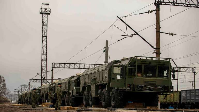 Окупанти розгорнули 48 пускових установок «Іскандер» на кордоні з Україною