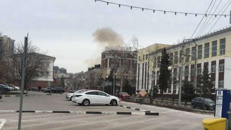 Український дрон атакував будівлю ФСБ у Білгороді