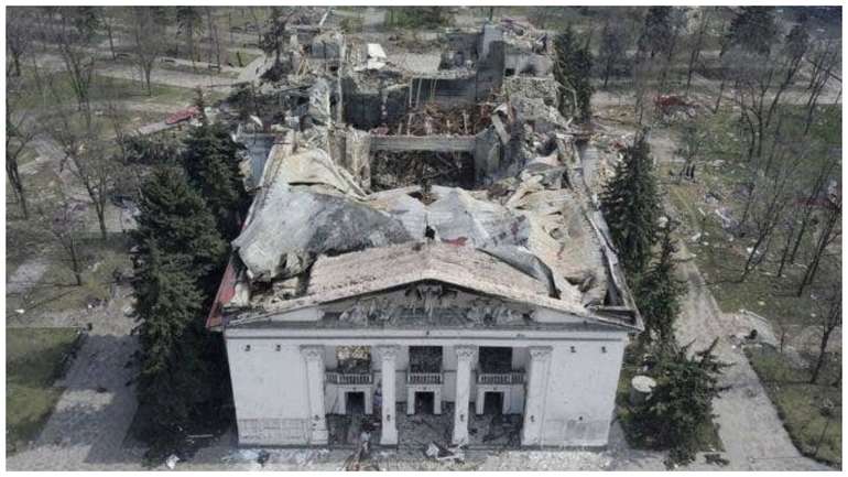 Зеленський оприлюднив «відосік» до роковин удару по драмтеатру в Маріуполі