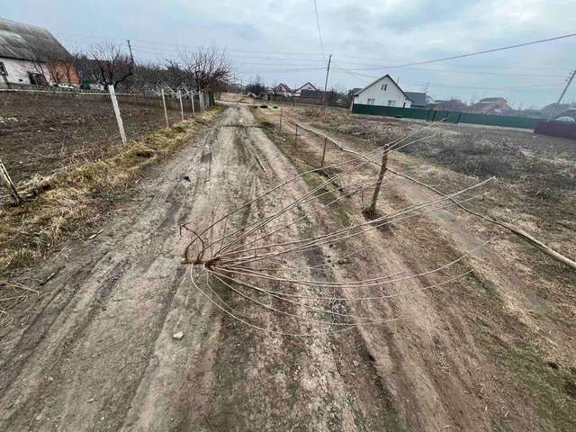 Нова «оборона» Гадяча: асфальту нема, так хоч барикади звели_3