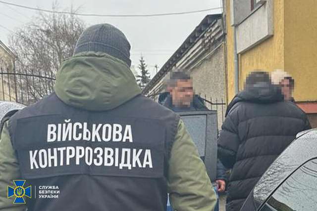 Депутат Тернопільської облради вимагав «відкати» за виділення матдопомоги для поранених воїнів_4