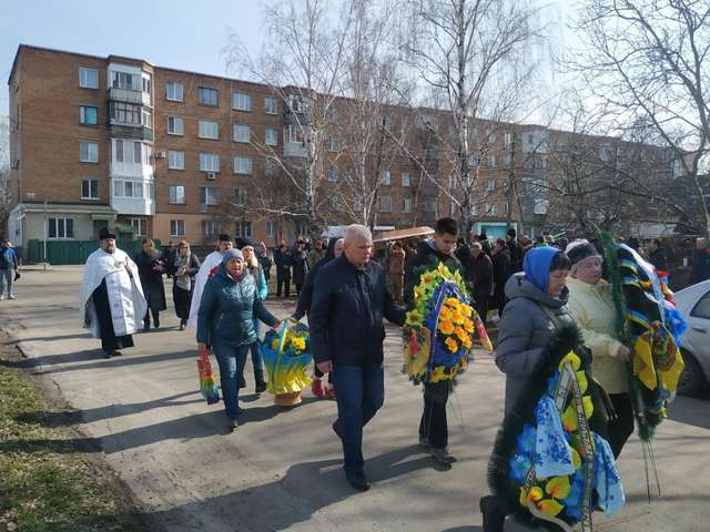Уродженець Миргорода і оборонець України Микола Колісник відлетів у Вирій_1