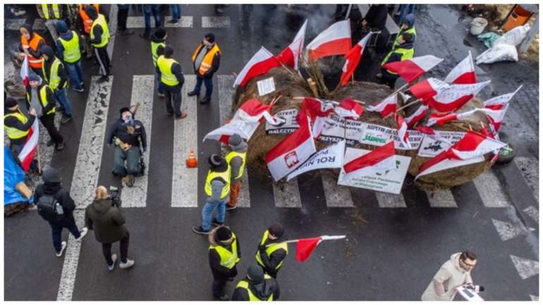 Польські «фермери» знімають блокаду з російського кордону