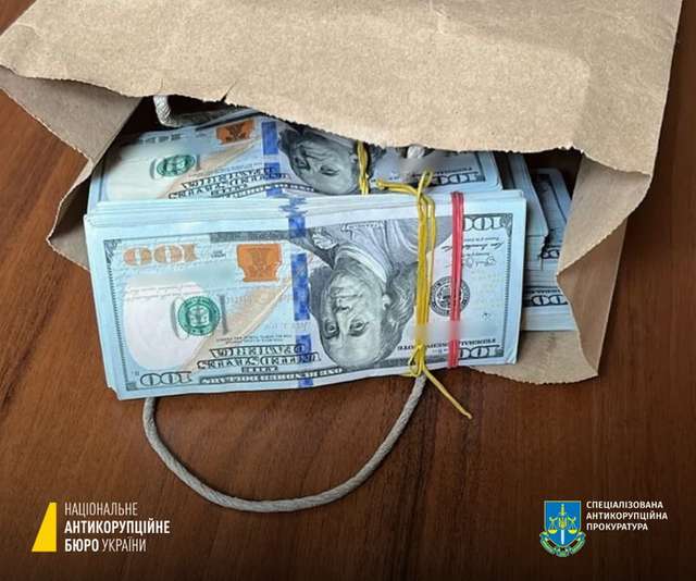 НАБУ затримало двох депутатів Сумської обласної ради_3