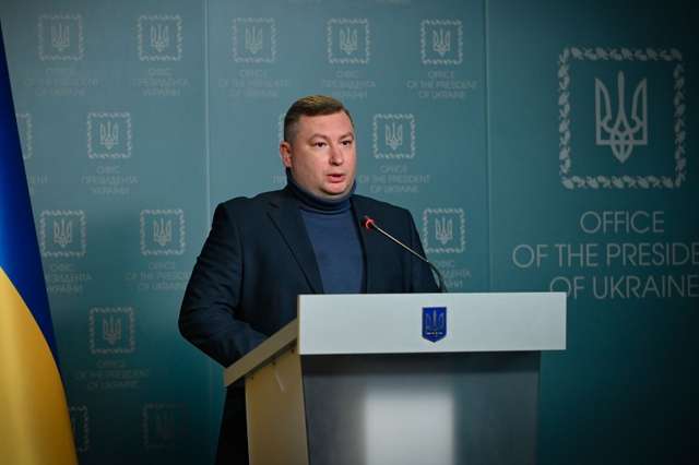 Зеленський звільнив Андрія Смирнова та Олексія Дніпрова з Офісу президента_9