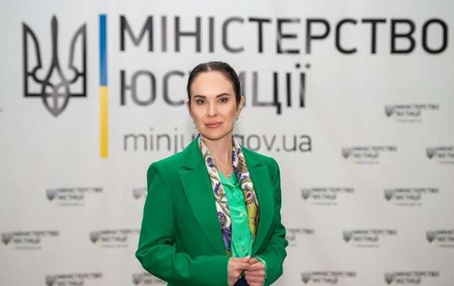 Зеленський звільнив Андрія Смирнова та Олексія Дніпрова з Офісу президента_11