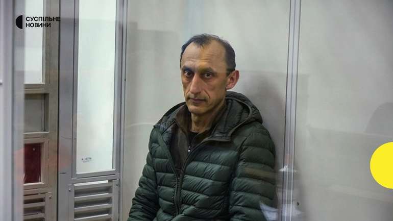 Полковнику Червінському ґрати, навіднику Малежику — портвейн на волі