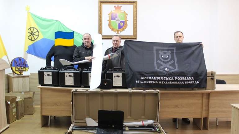 Волонтери з Полтавщини передали дрони воїнам 67-ї ОМБр ДУК
