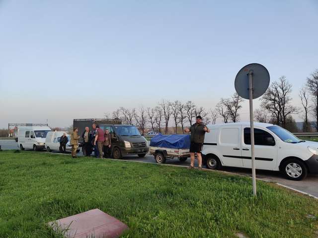 Градизьким волонтерам немає, коли спочивати, бо в Україні війна_3