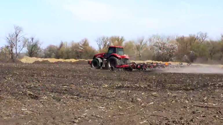 У прифронтовій Запорізькій області почалася посівна