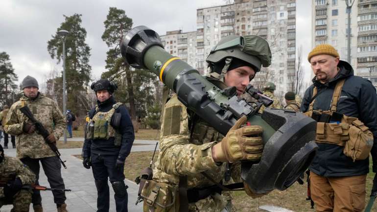 Наввипередки часу: Київ став заручником політичних ігор Вашинґтона