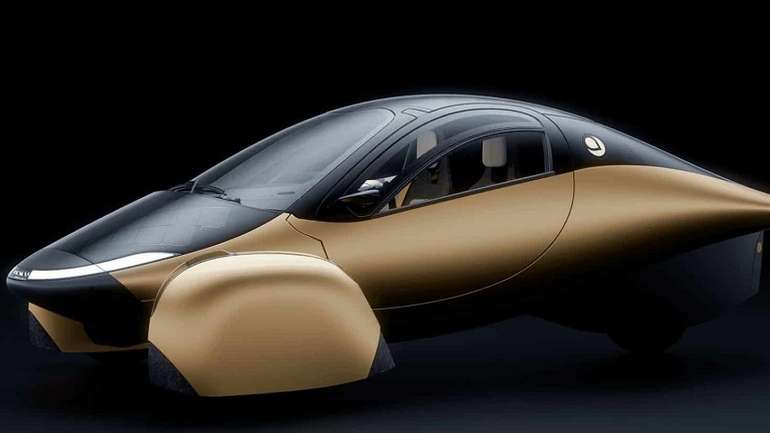 Сонцемобіль Aptera для арабських емірів