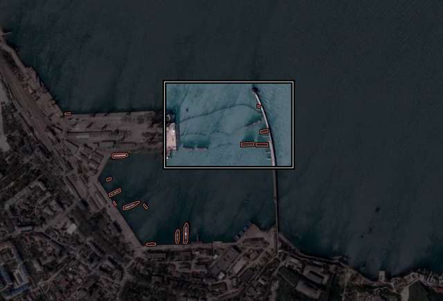 Порт Феодосії та Керченська протока