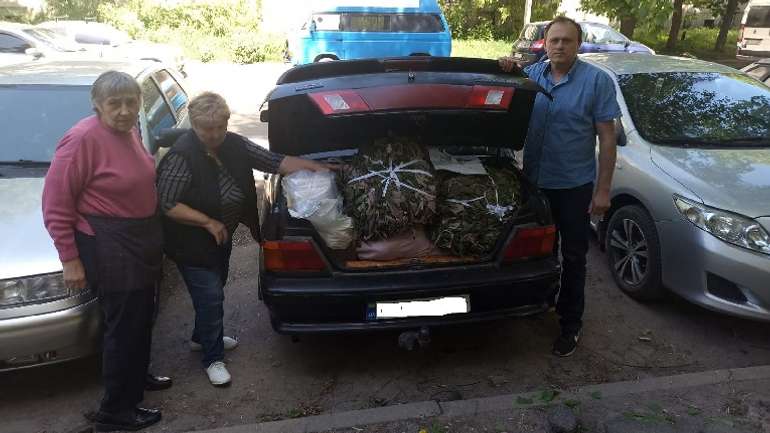 Невтомні бабусі Полтавщини наближають перемогу, а «зелені ямщики» ні
