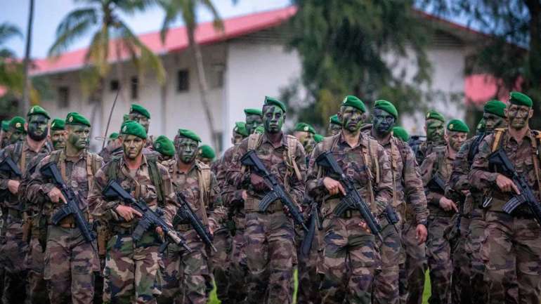 Франція таємно відправила свої війська в Україну – ексспівробітник Пентагону