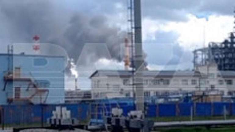 Дрон СБУ завдав удару по нафтопереробному заводі в Башкортостані