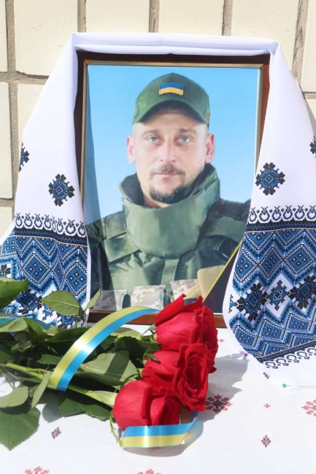 У Лохвицькій громаді встановили пам'ятні дошки на честь полеглих земляків-Героїв_7