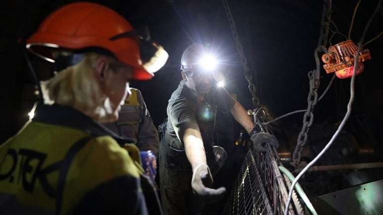 Україні катастрофічно бракує людей — Bloomberg