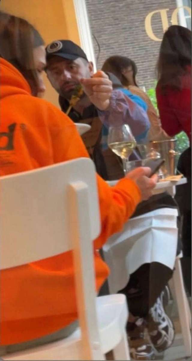 Арахамія зайняв оборону в Нідерландах_3